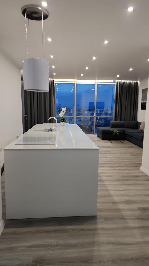 Durres City Apartment, City Center & Close To The Beach Esterno foto