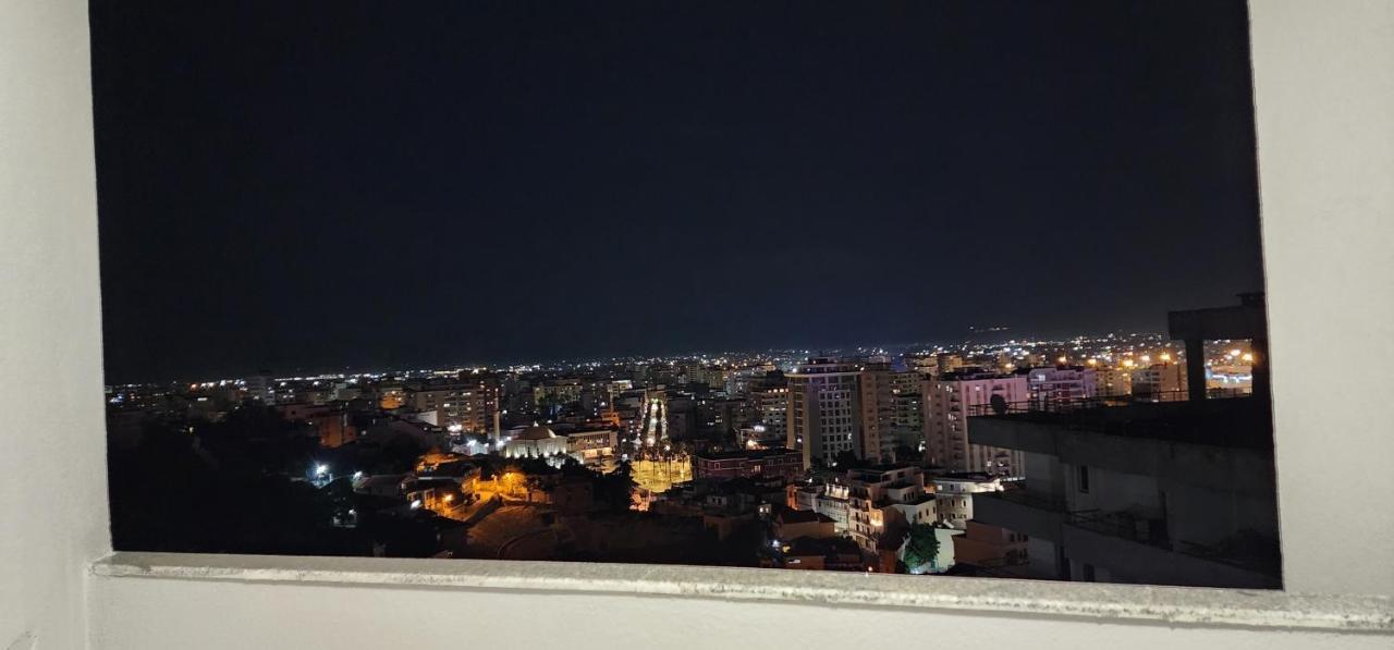 Durres City Apartment, City Center & Close To The Beach Esterno foto