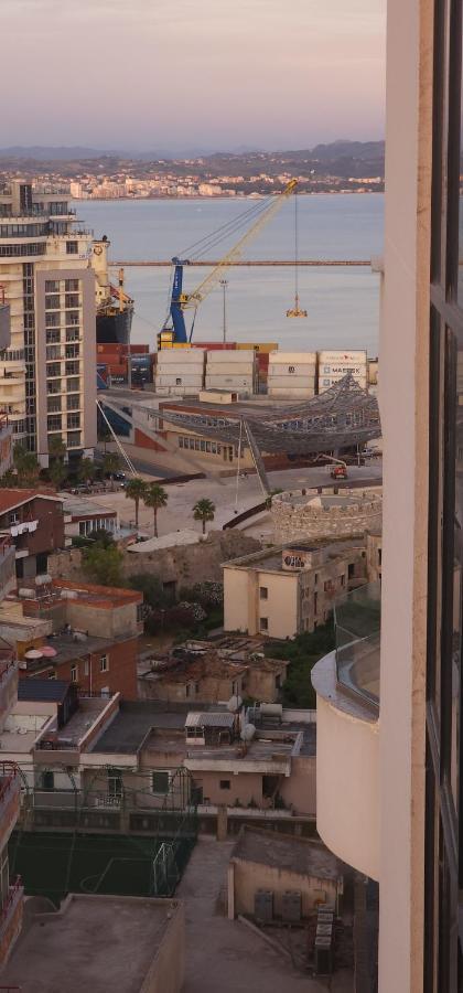 Durres City Apartment, City Center & Close To The Beach Esterno foto